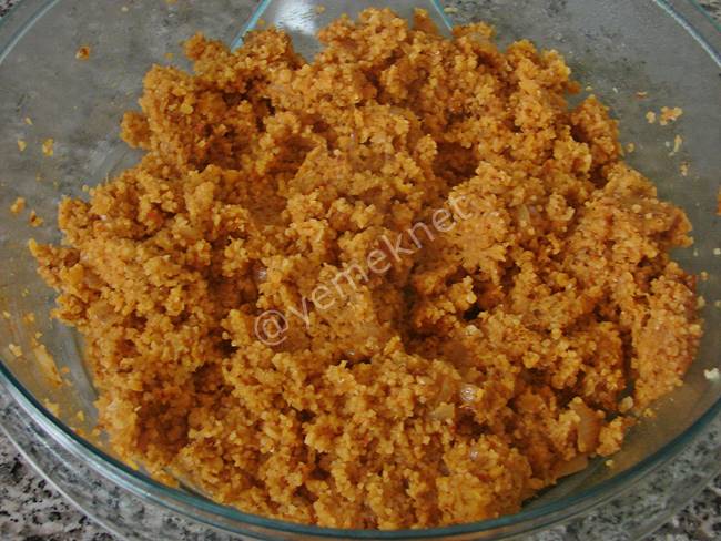 Mercimek Köftesi - Yapılışı (7/12) 